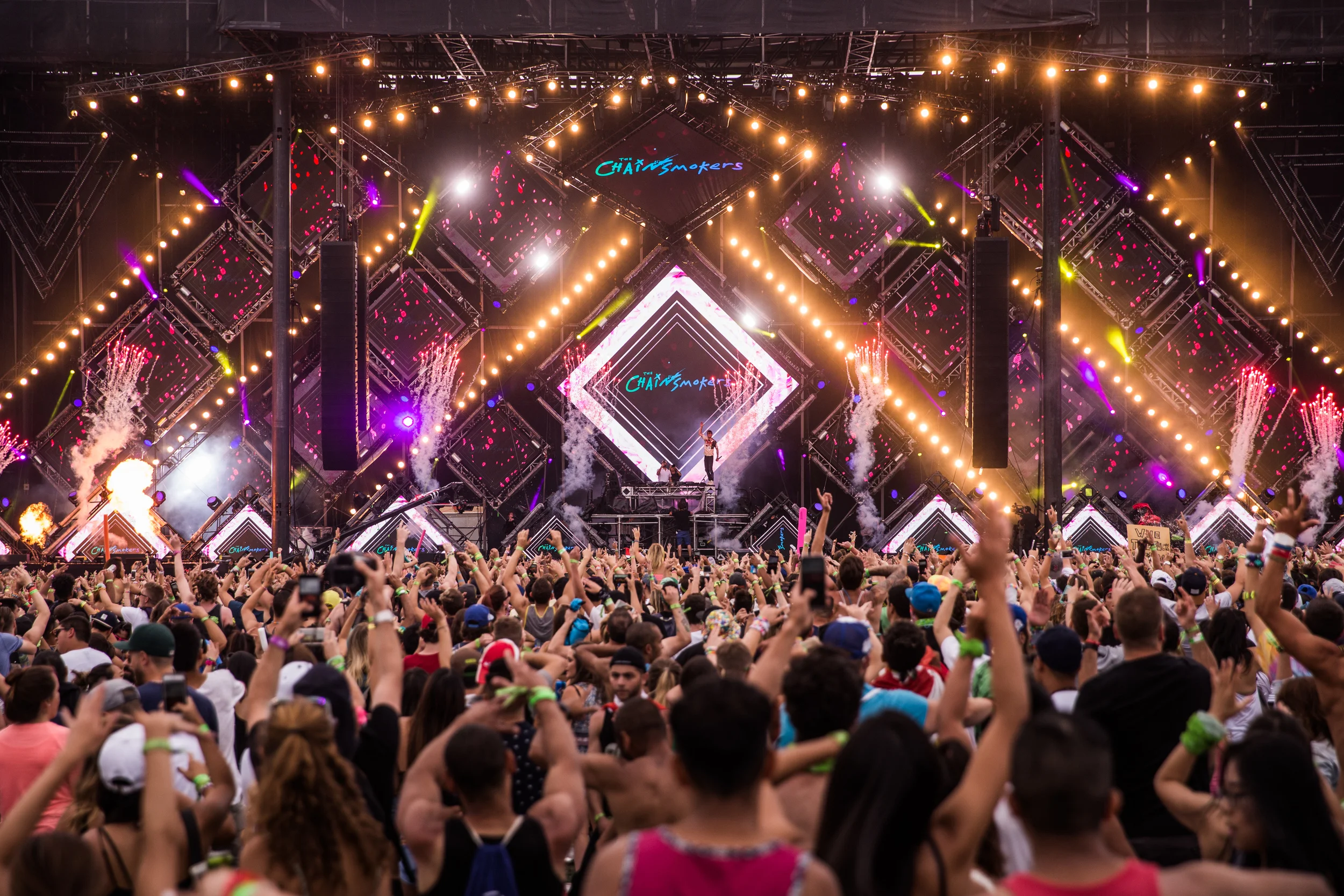 The Chainsmokers (14 of 29).jpg