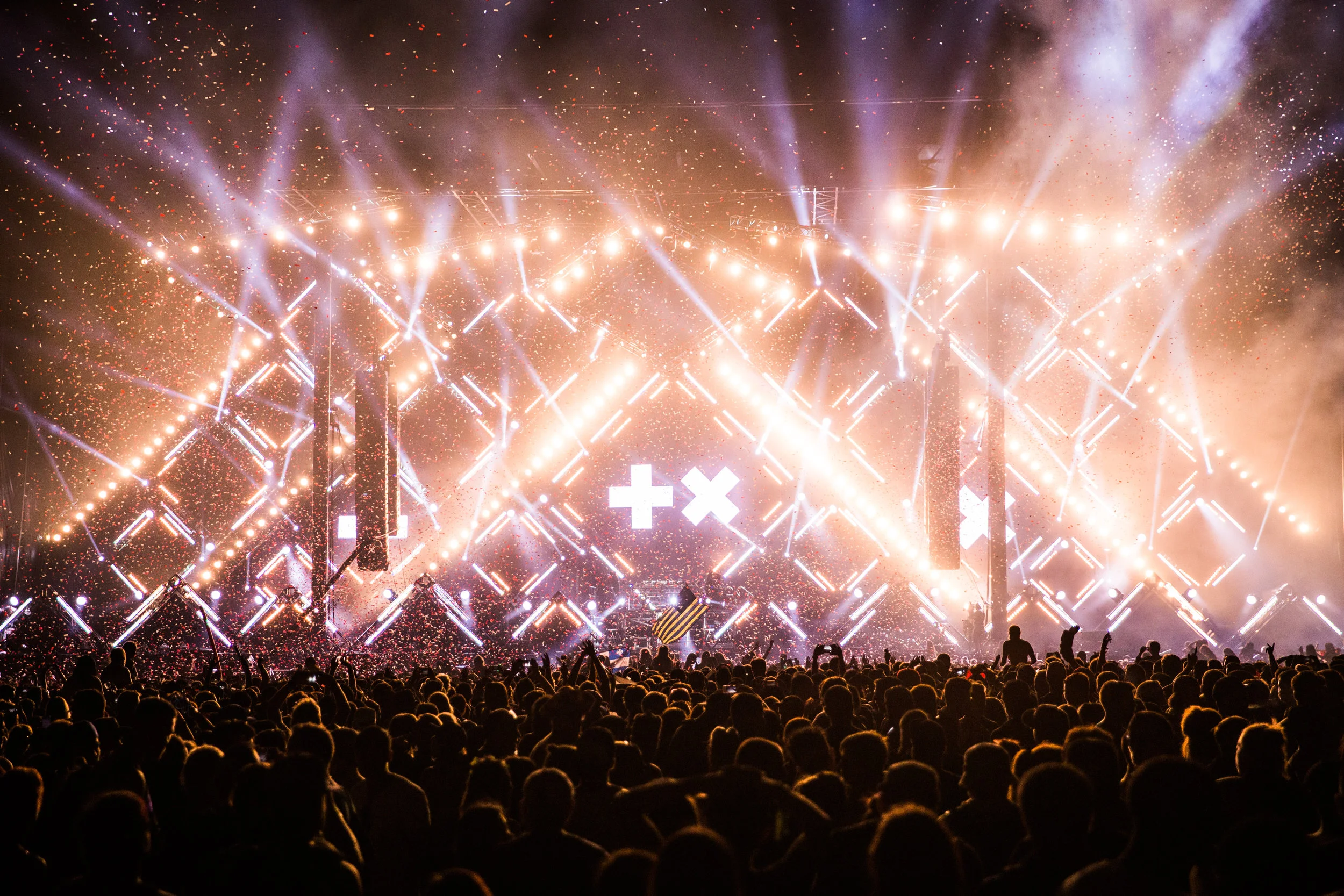 Martin Garrix (14 of 14).jpg