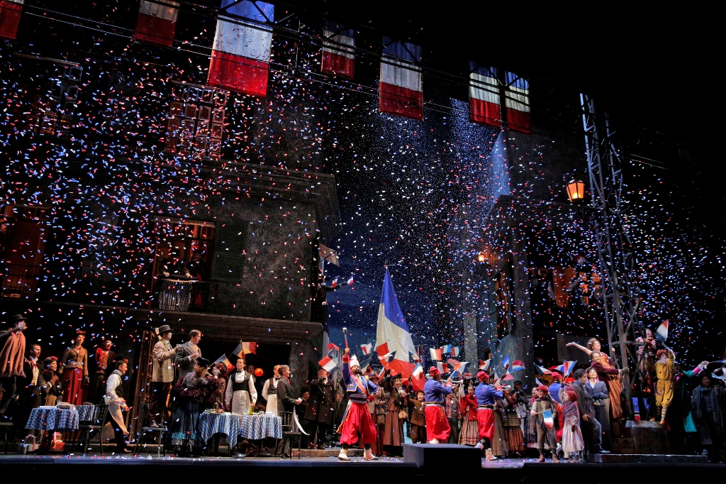   La Bohème, Act II  