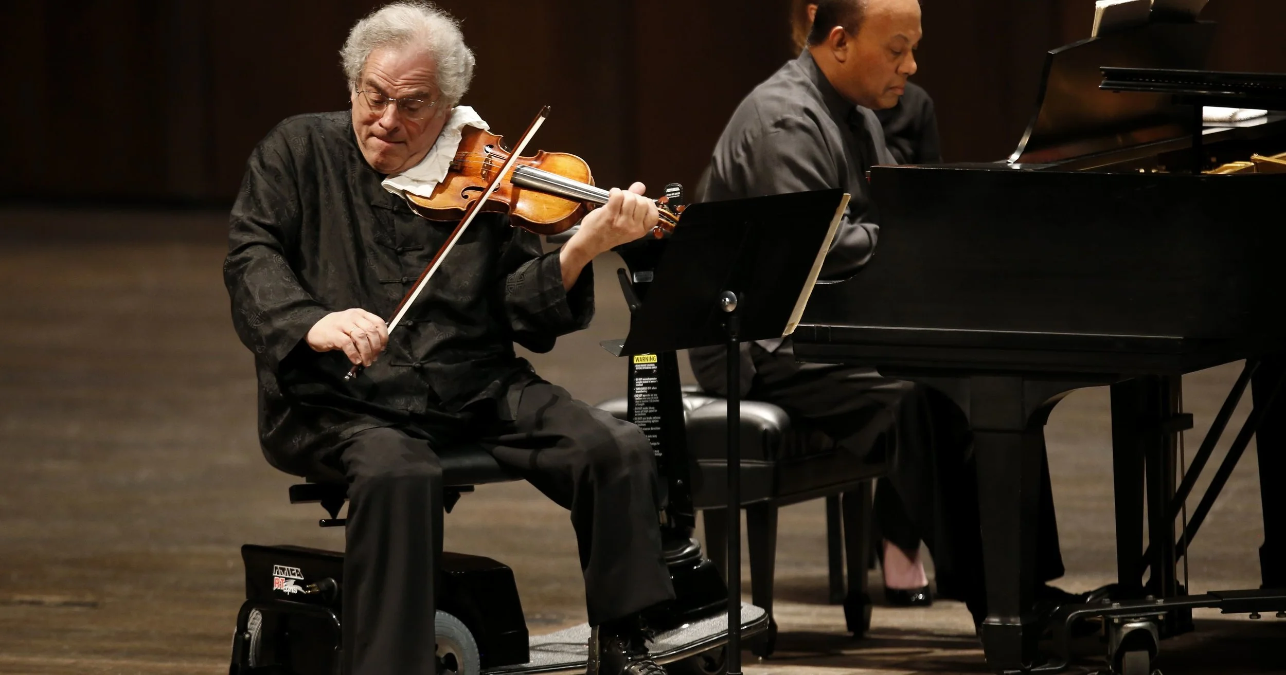 Humor and musical soiree with Itzhak Perlman