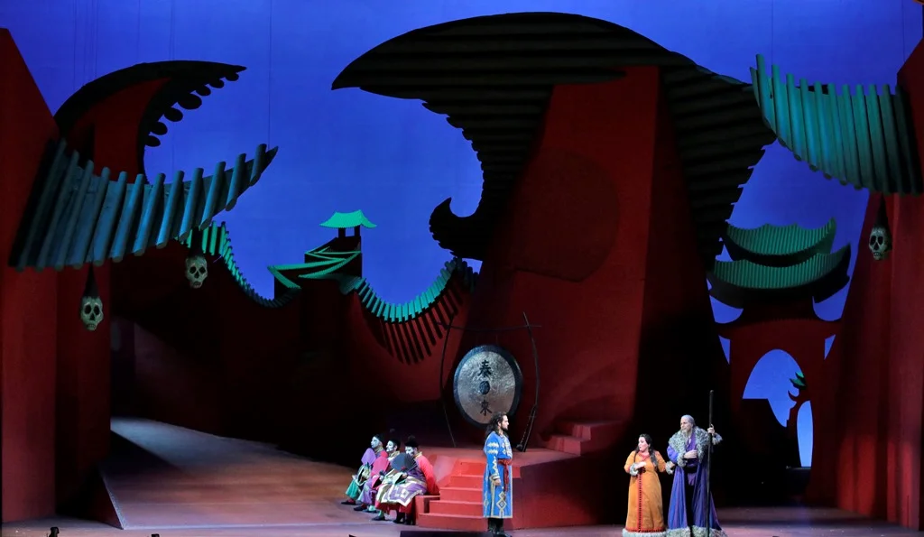 Turandot, Act 1
