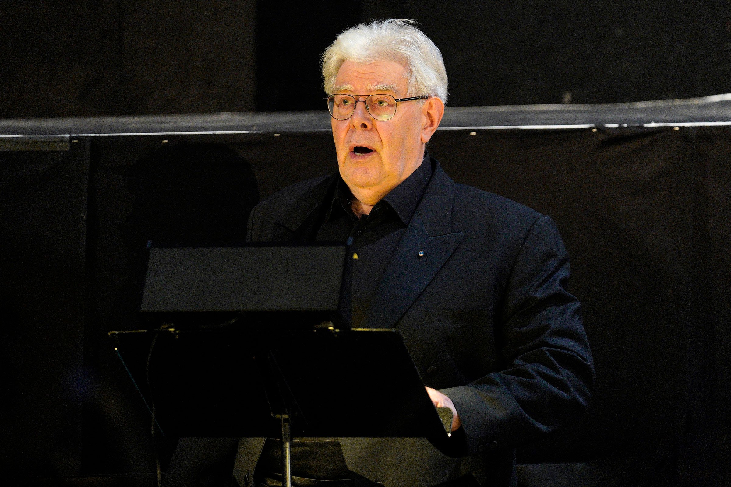  Bass Kristinn Sigmundsson 