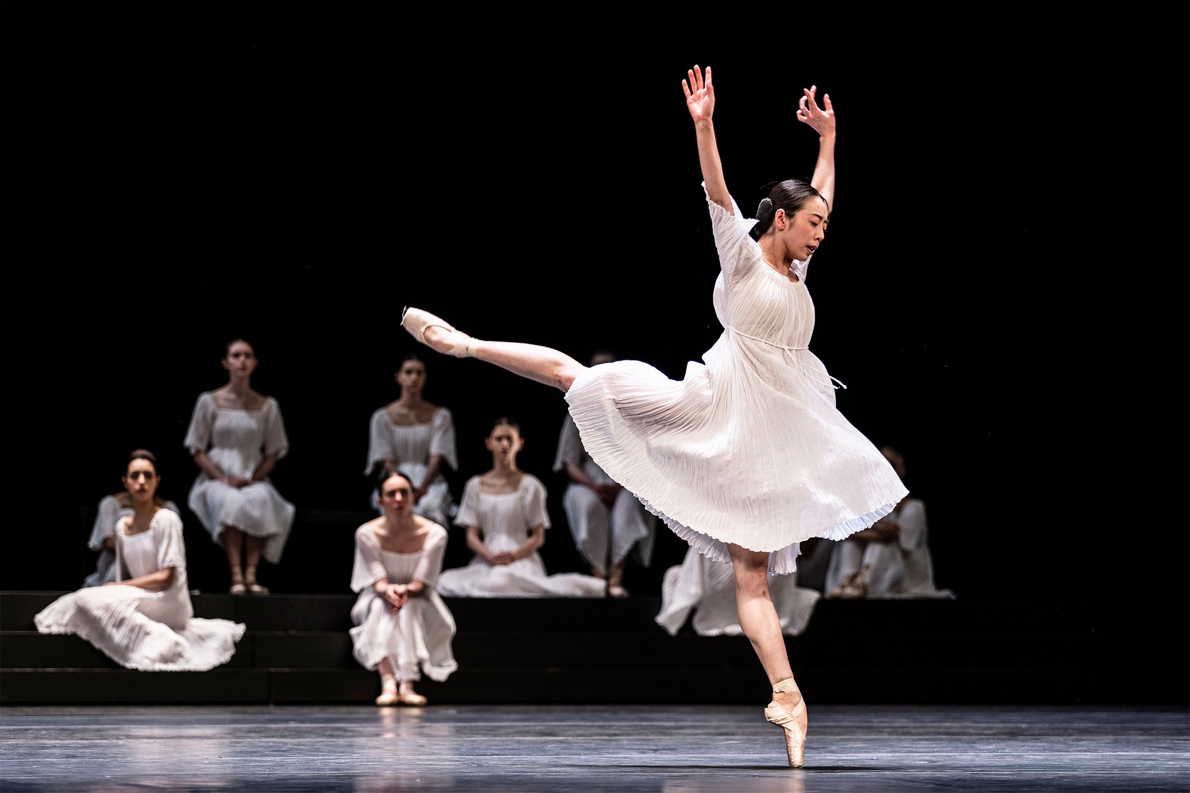  Lead dancer Xue Lin with the Hamburg Ballet 