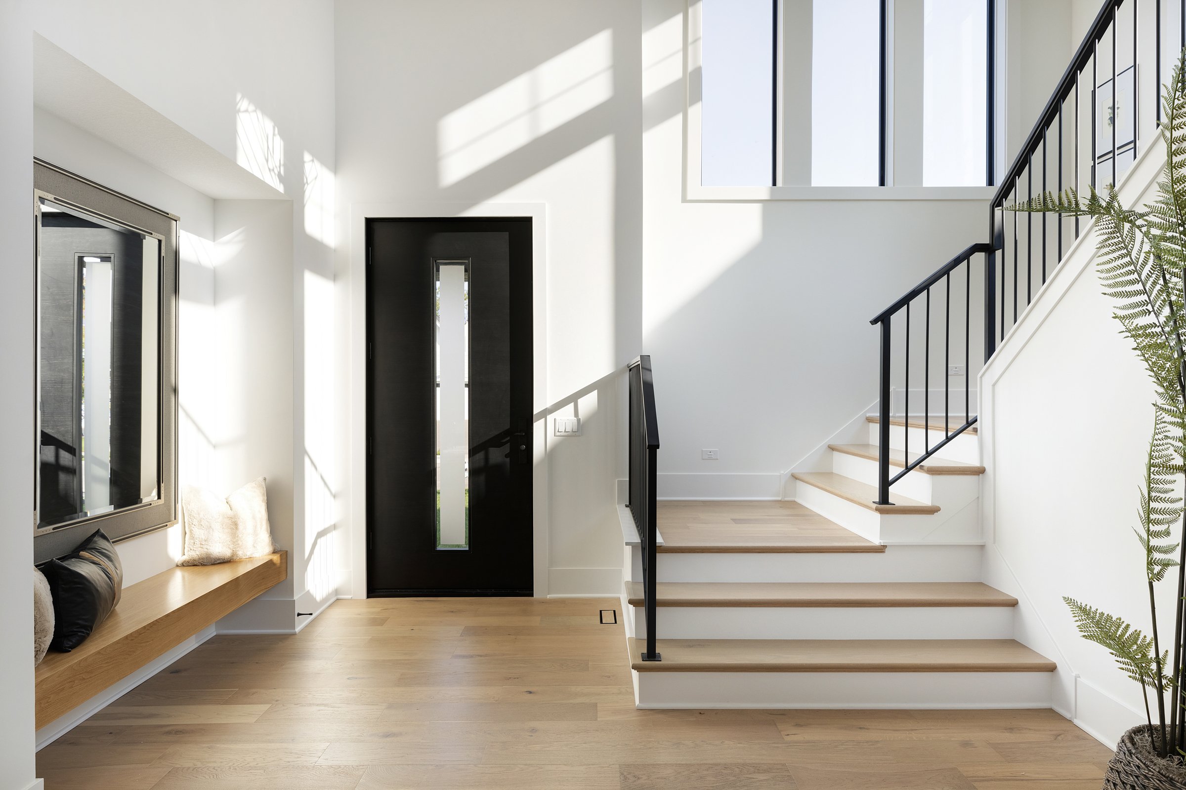 foyer.jpg