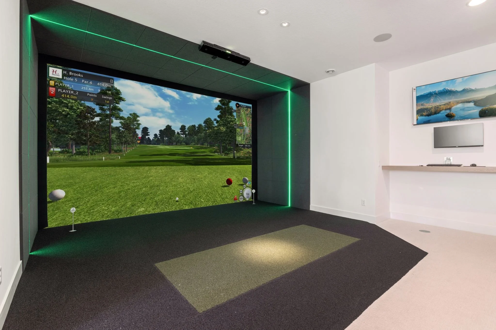 golf sim.jpg