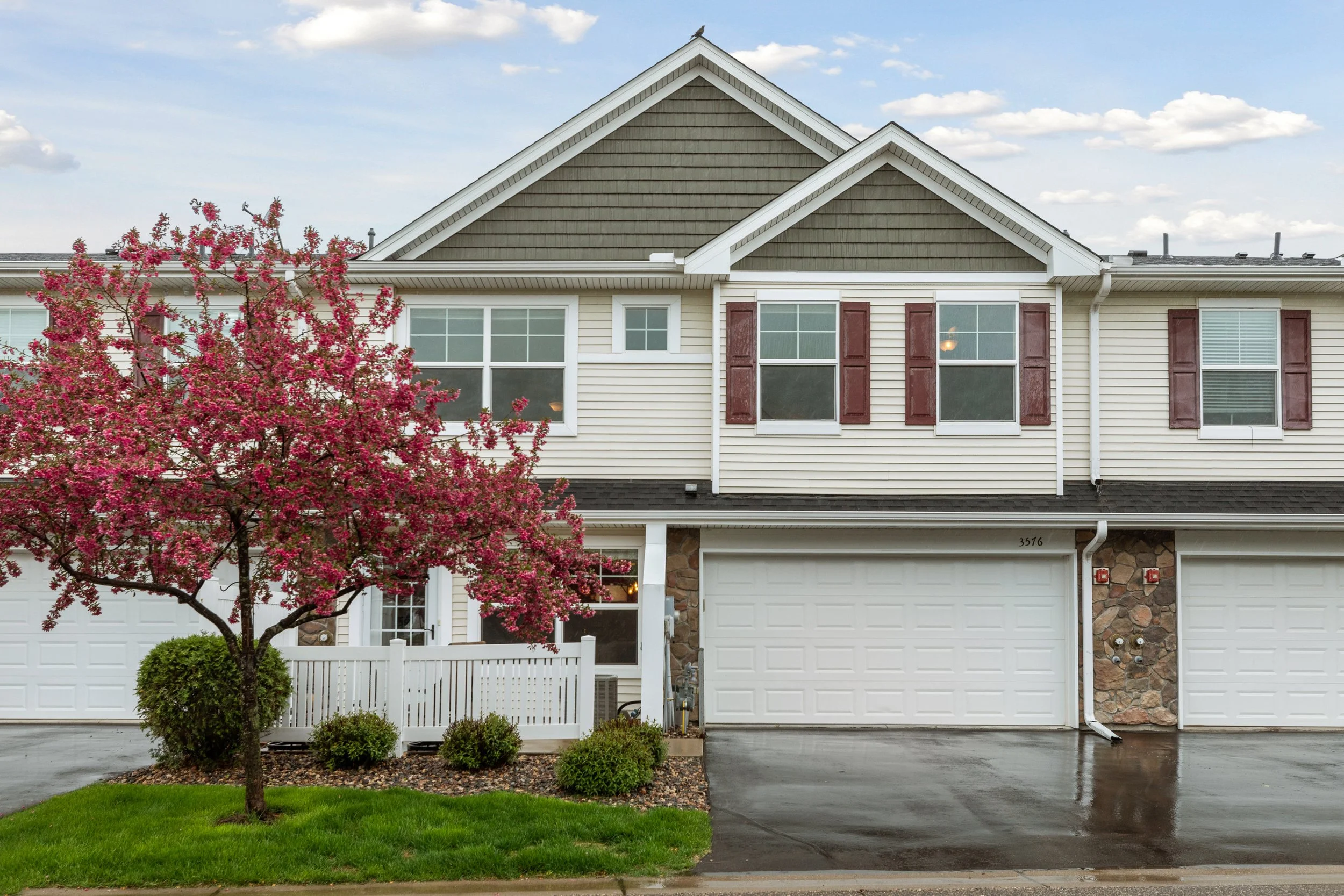 3576 White Pine Way — Yocum Real Estate Group