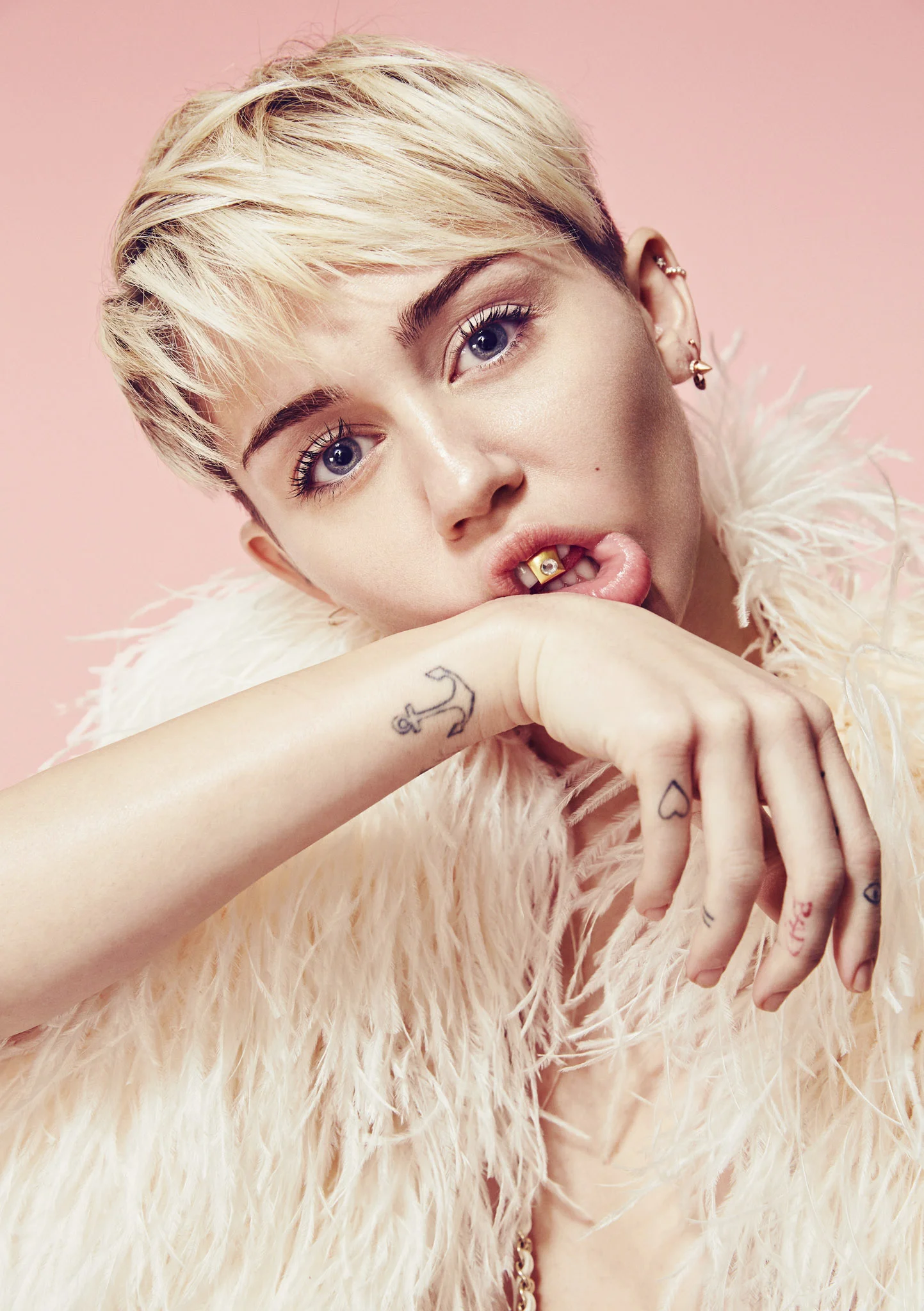Miley Cyrus Tour Program 2014