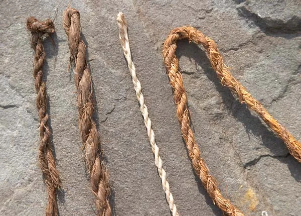 Yucca Cordage - Making Primitive Rope