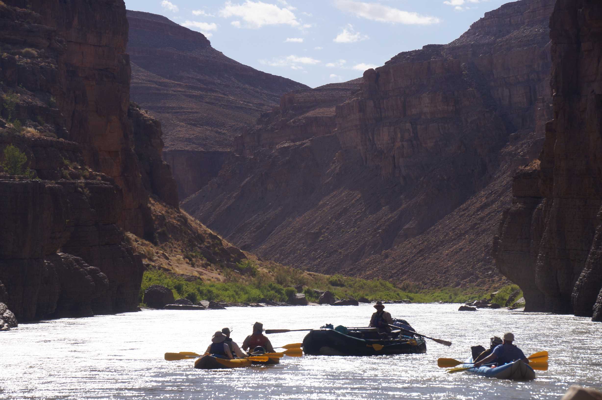 rafting.jpg