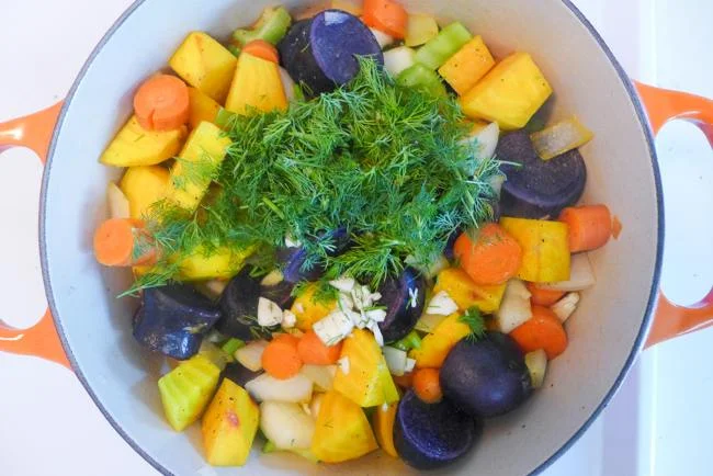 vegetablesinthepot.jpg
