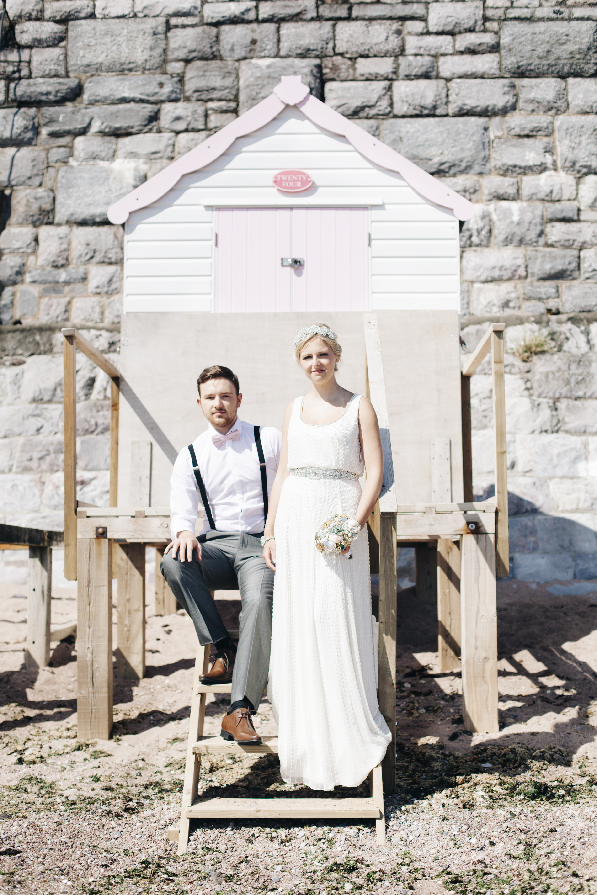 emmabarrow_beachbridal052.jpg