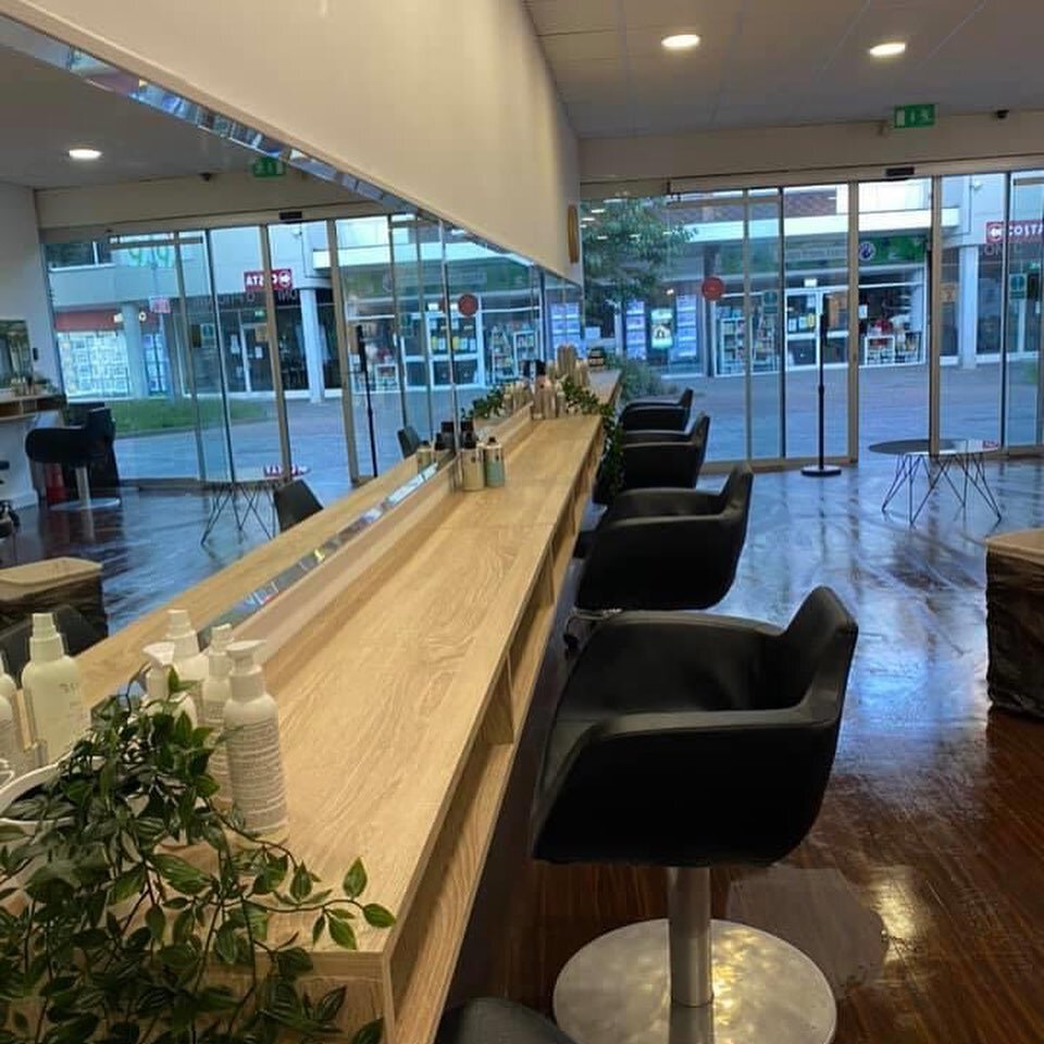 THANK YOU FOR WAITING- WE ARE NEARLY READY- Just the basins to screen and we&rsquo;re pretty much ready to reopen. 

Hope you like it? 

#salonrefit #salonrefresh #onbrand #keuneuk #plymstock #plymstocksalon @keuneuk @keunehaircosmetics #thebroadway 