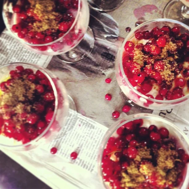 Red Currant and Mascarpone Eton Mess - Cycling PicNic 