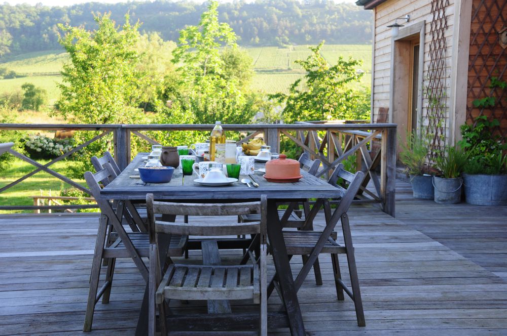 Hungry Cyclist breakfast table.jpg