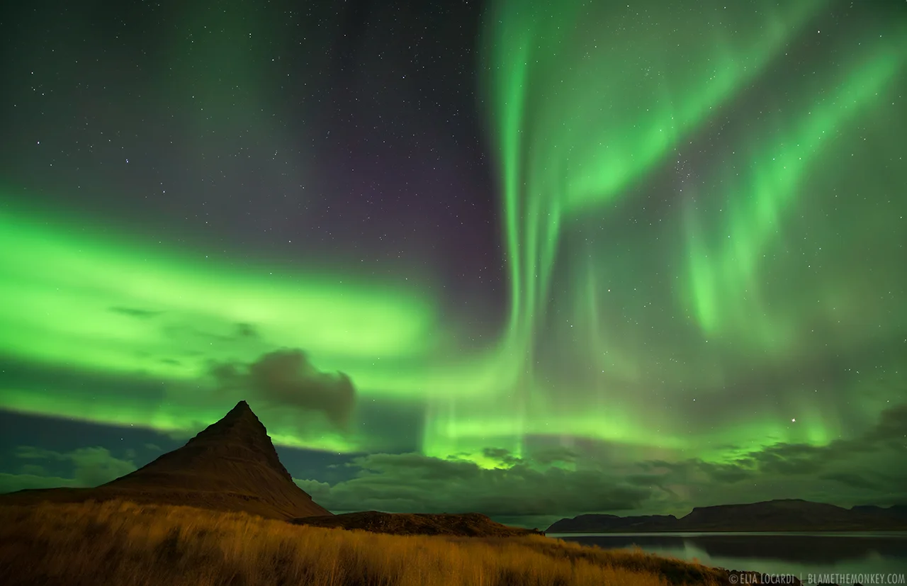 Elia-Locardi-Travel-Photography-Heaven-and-Earth-Aurora-Borealis-Iceland-1280-WM.jpg