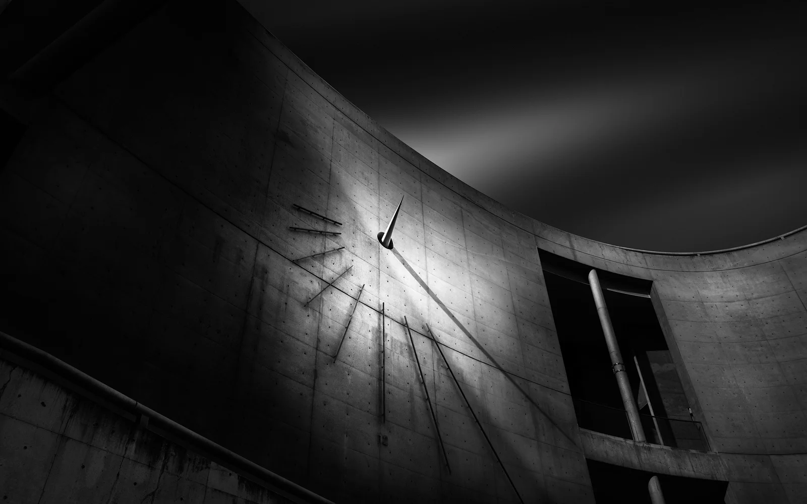 TIMEandSHADOW.jpg
