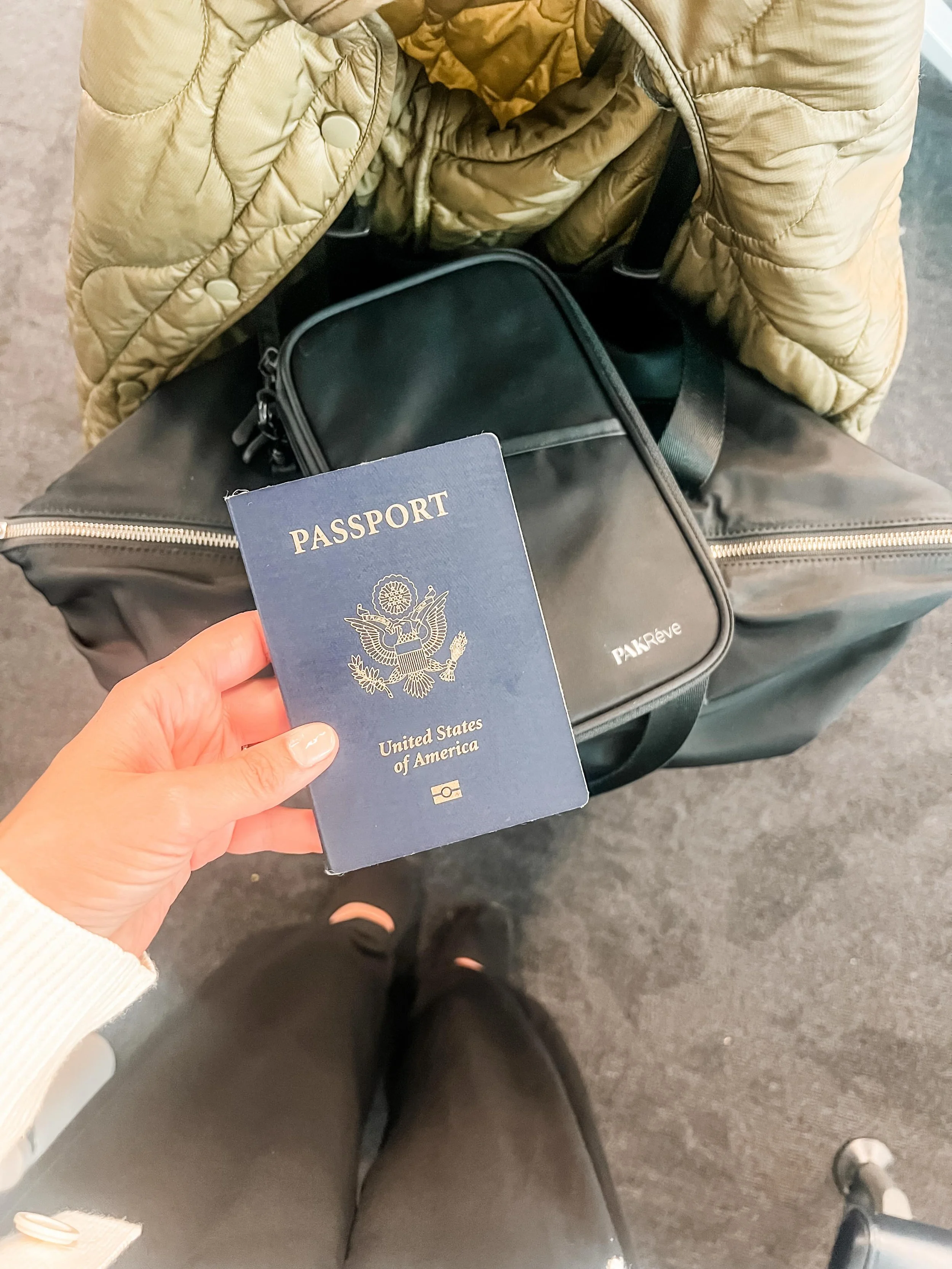 Cannes Film Festival bound! A little solo trip for the next few days 🎥🏖️