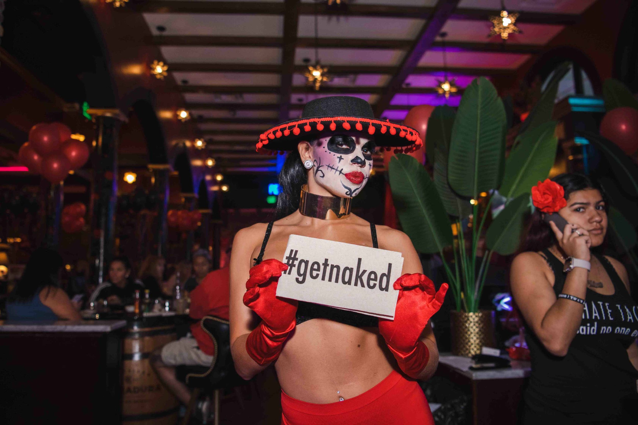 NakedTaco_GetNakedSkullGirl.jpg