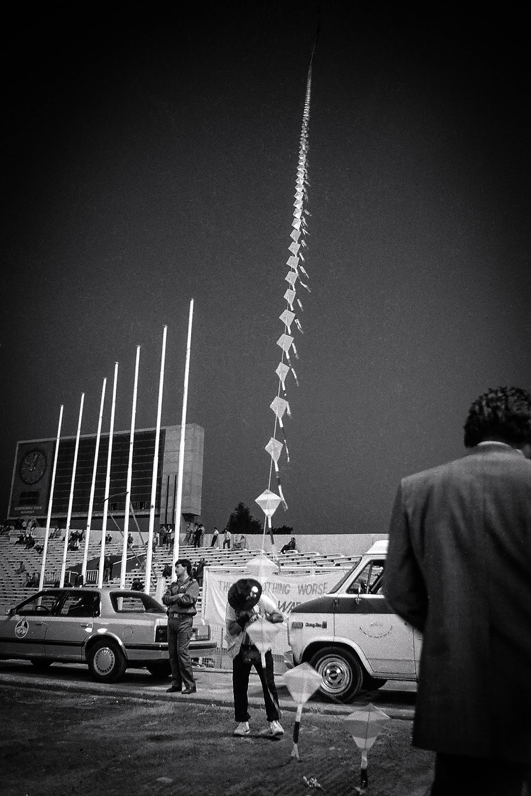 Kites, Baghdad, 1990