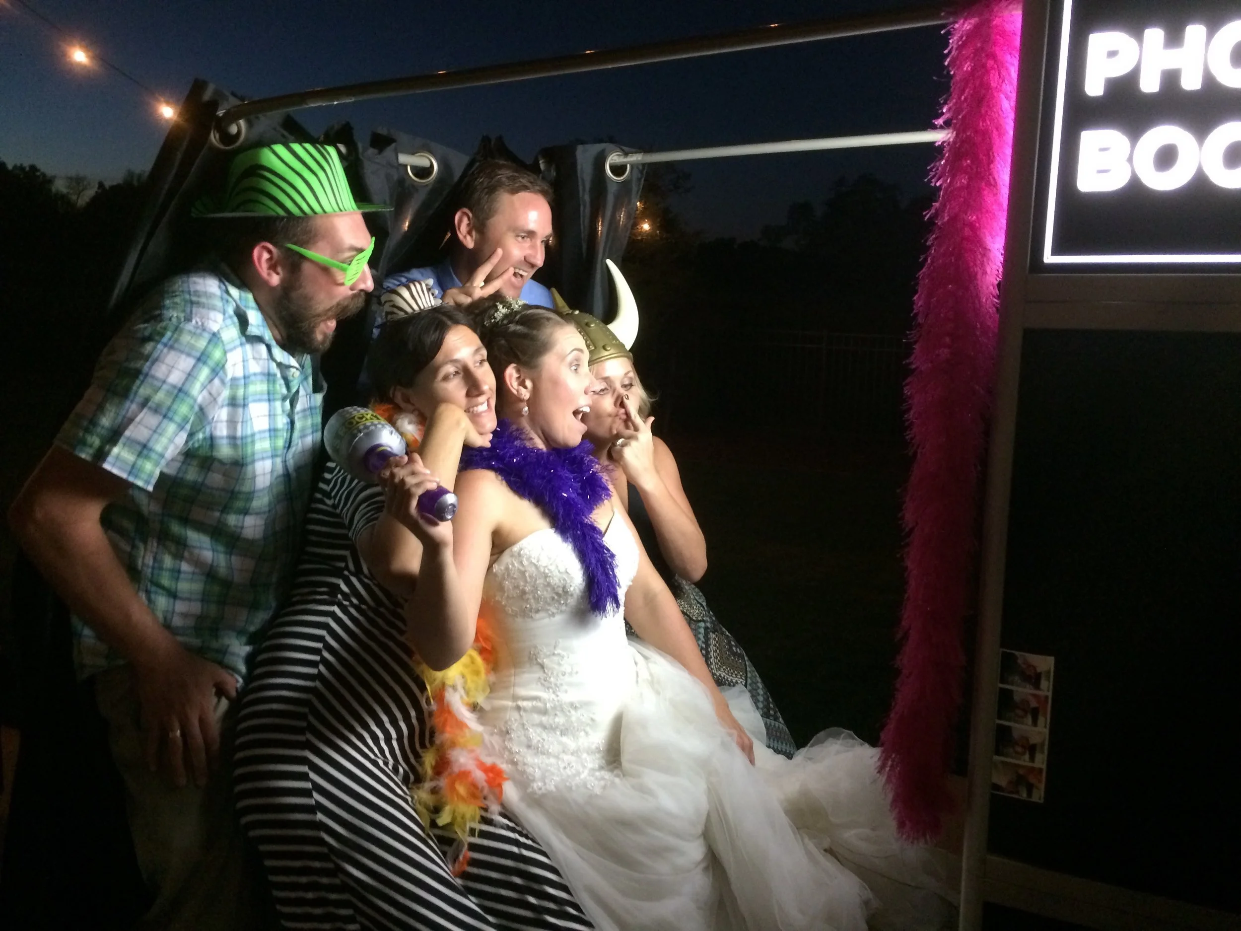 REDDING DJ SERVICE • REDDING BRIDAL SHOW • REDDING CIVIC AUDITORIUM