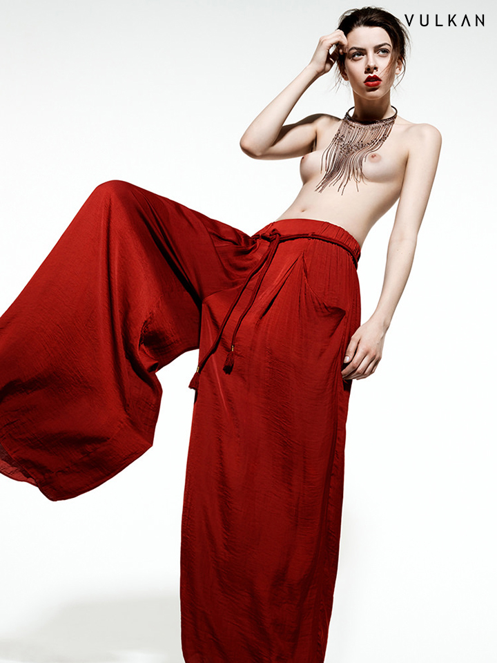 Red-Obsessed-4.jpg