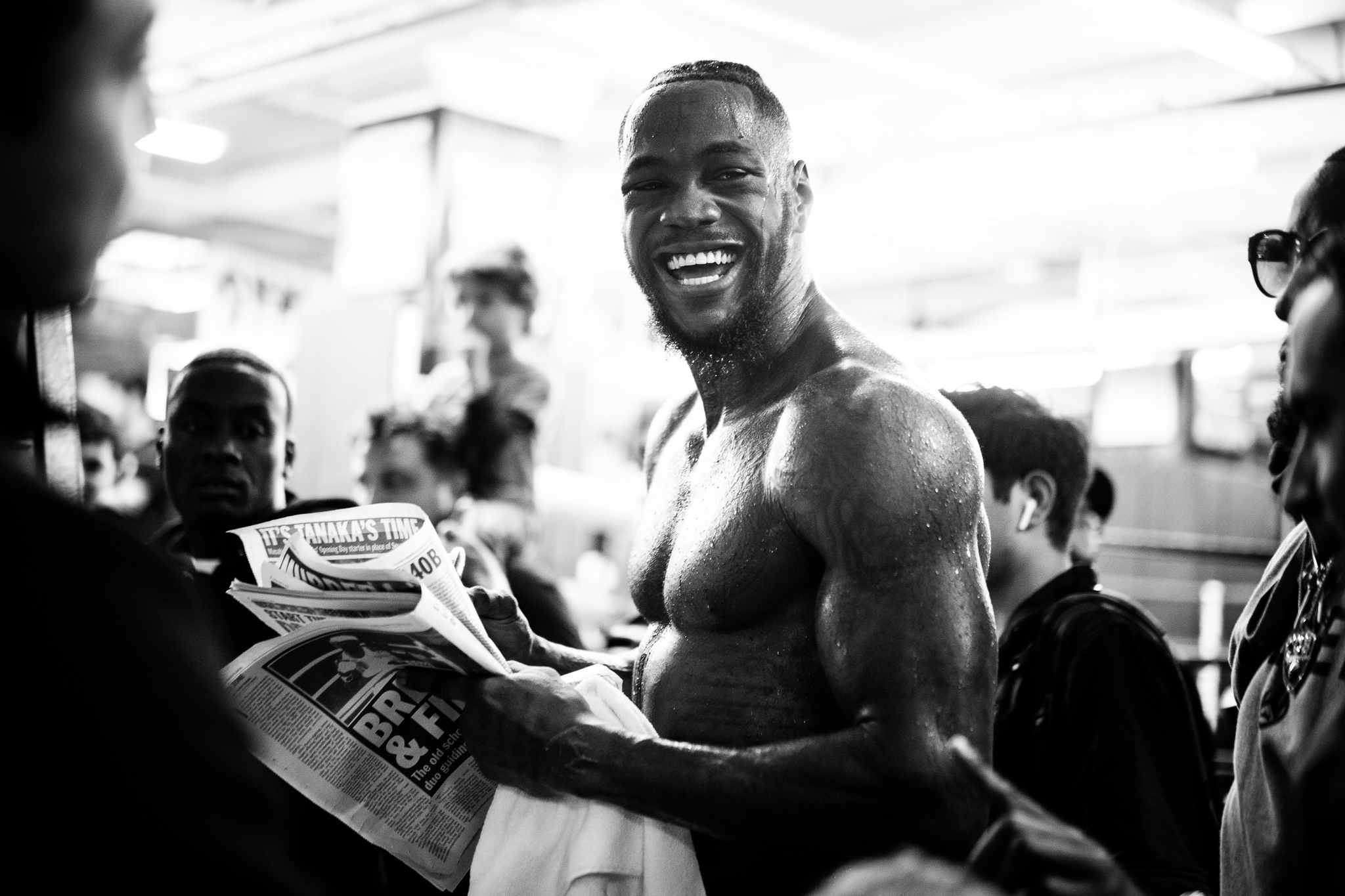 Deontay Wilder signing autographs @ Gleason's