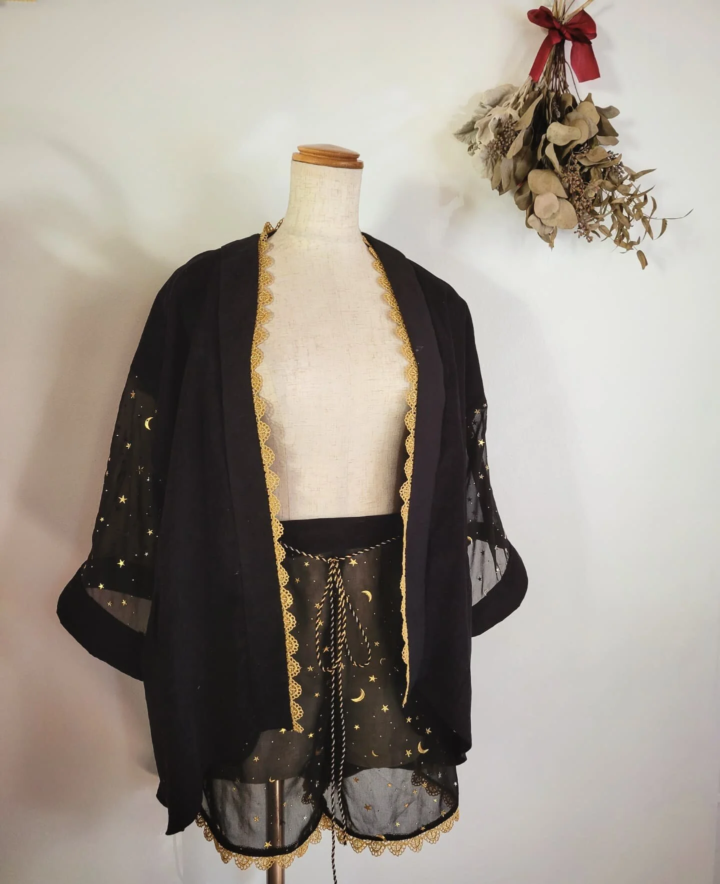 Quick peek of some samples for the next winter collection 🌙 Inspired by the moon and designed as comfy loungewear. I can't wait to keep designing and adding more pieces to this collection and see where it takes me! 
.
If you're interested in seeing 