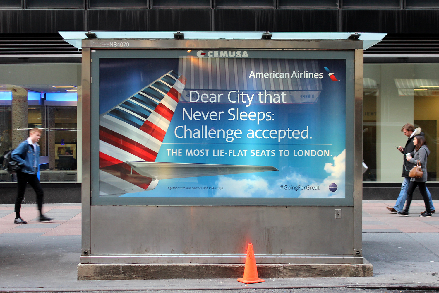 American Airlines Newsstand - 7th and 53rd_3.15.jpg