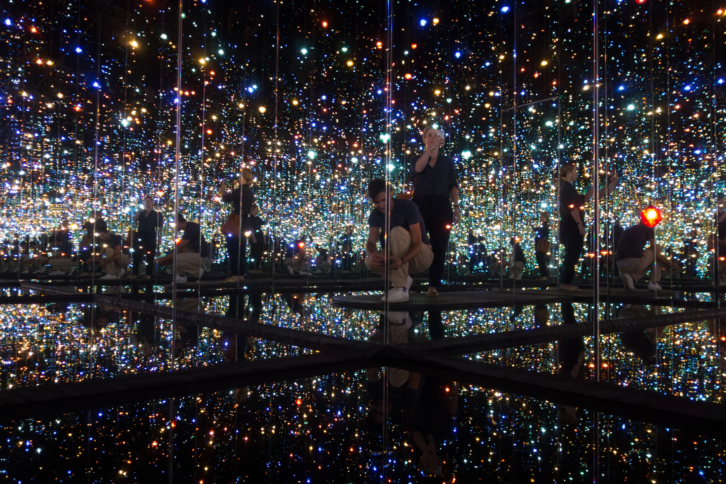 Yayoi Kusama - Infinity Mirrored Room - The Souls of Millions of Light Years Away, 2013