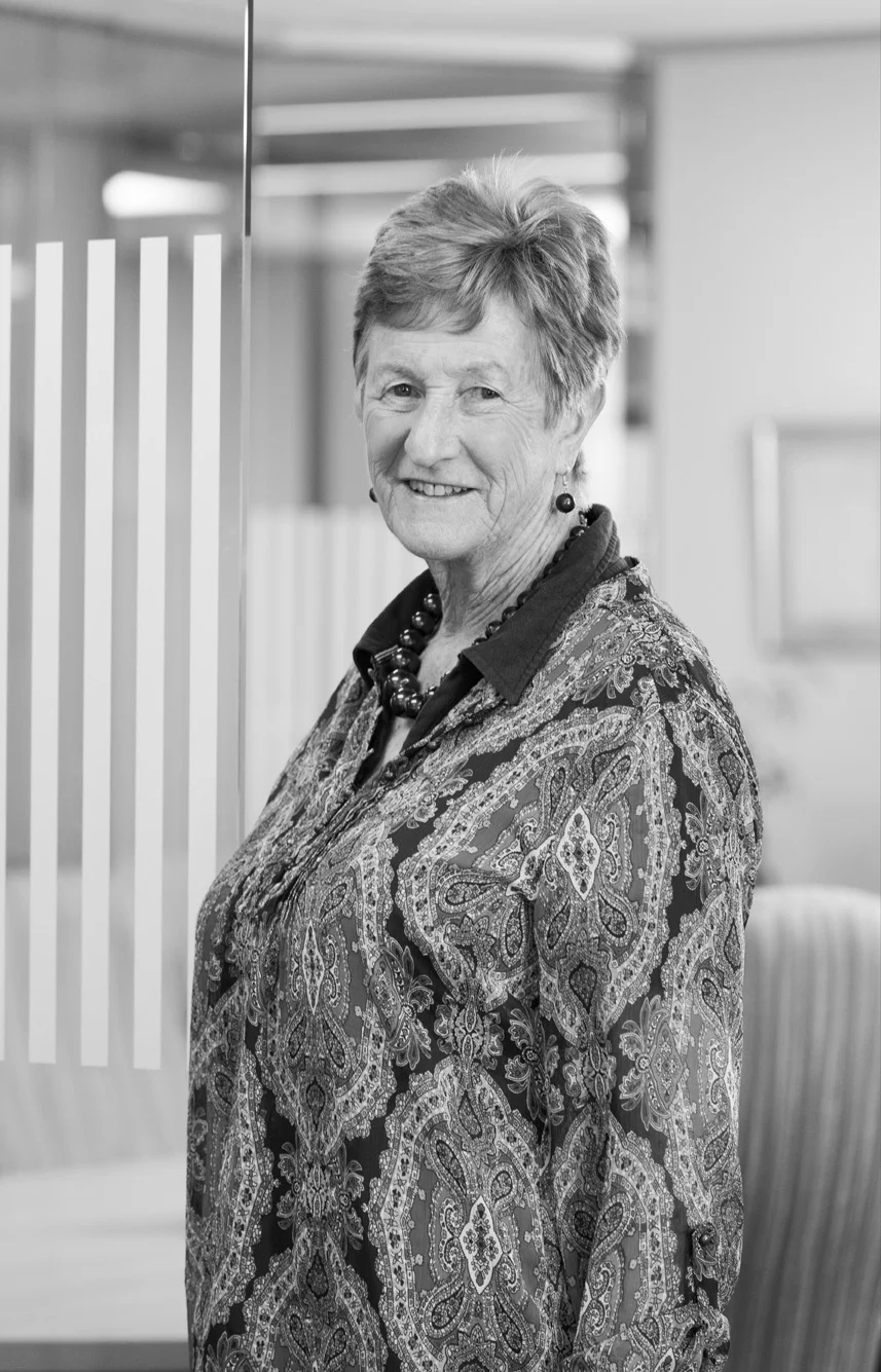 Phone:  09 920 3804   Email:  dione@southside.co.nz