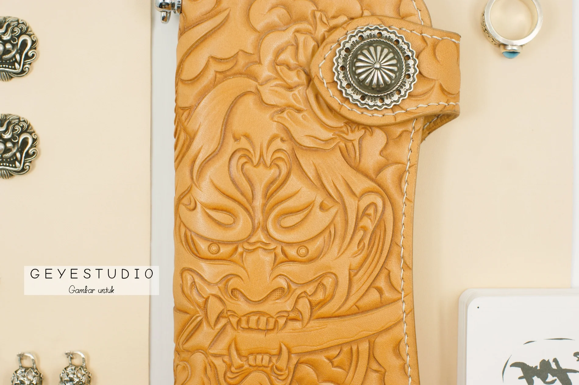 Leather carved Japanese Prajna figure by me.