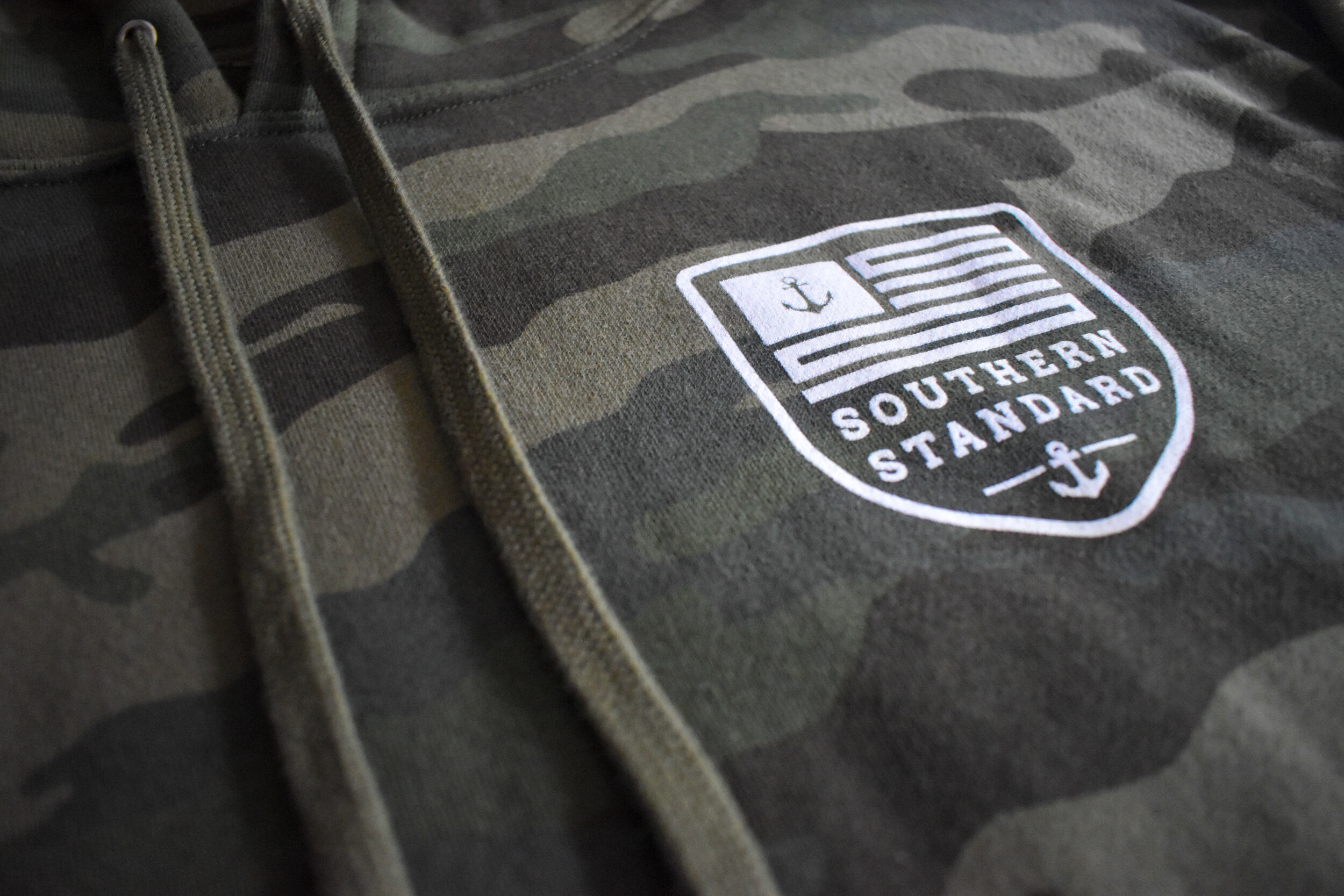 Hoodie - Camo / White