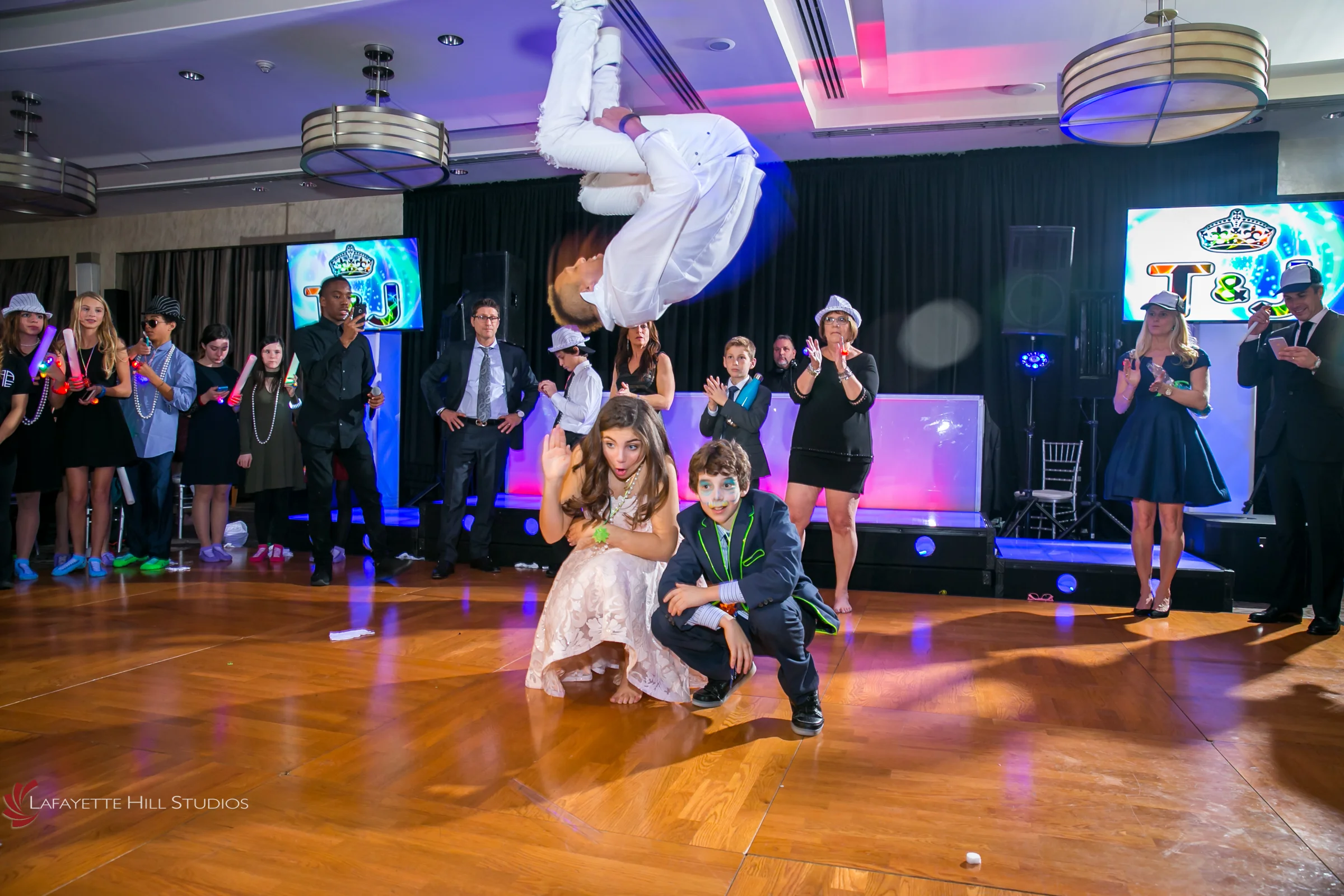 Lokoff T & J_1163.jpg