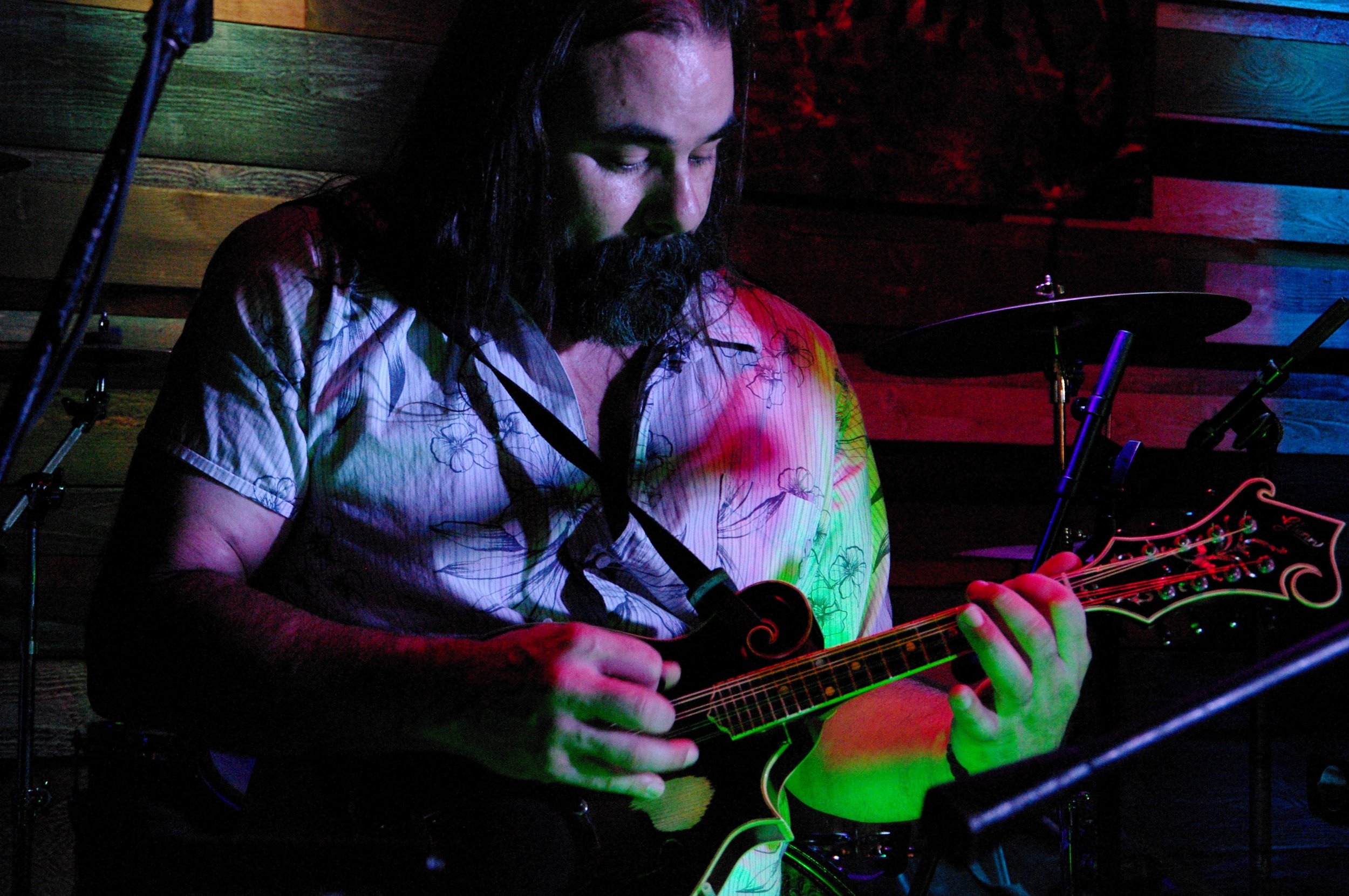 Fil Pate Featured Artist at Molly Malone's hosted by Jon Shea