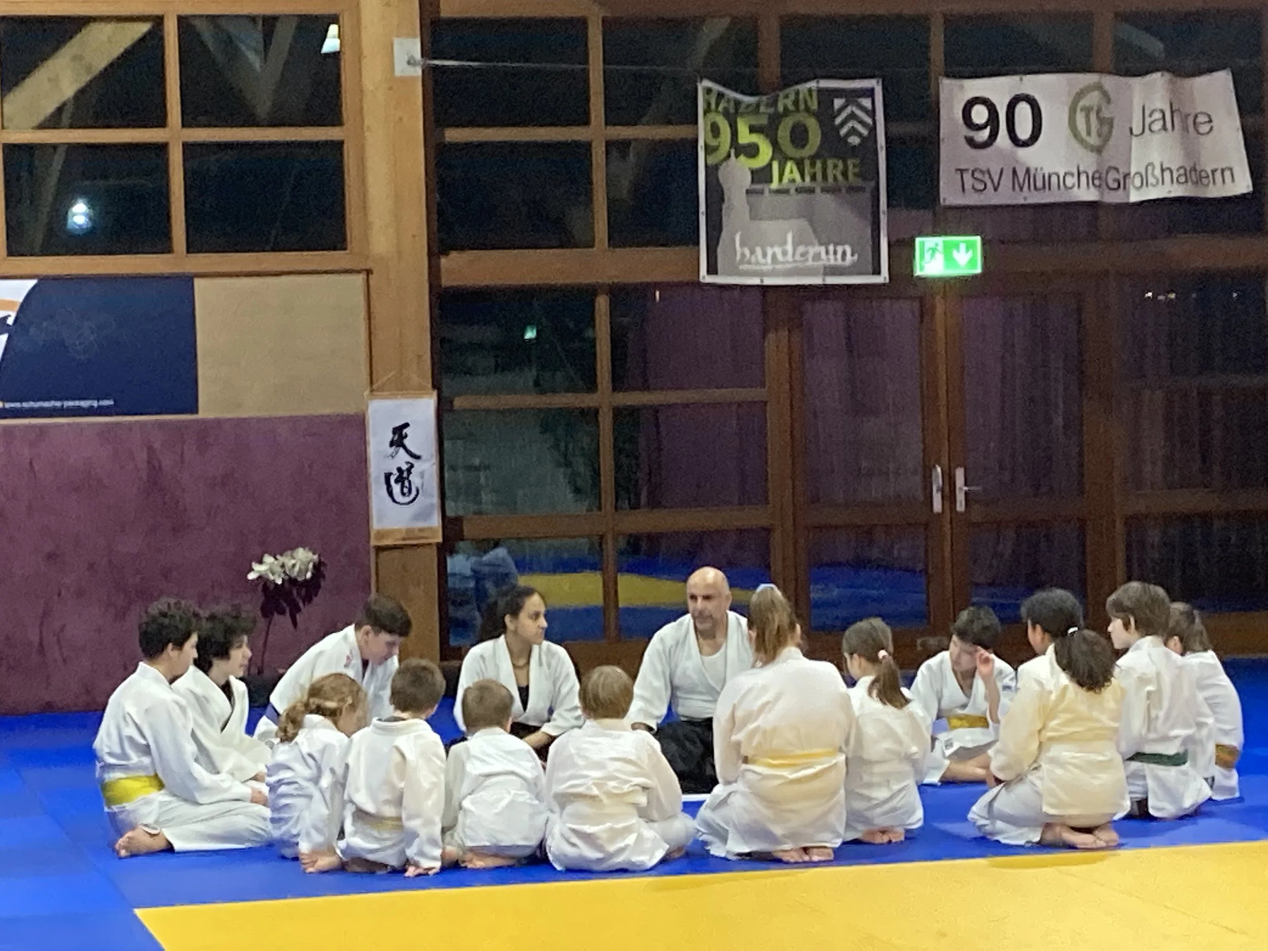 Gelungene Aikido Kinder-/Jugend-Gürtel-Prüfung