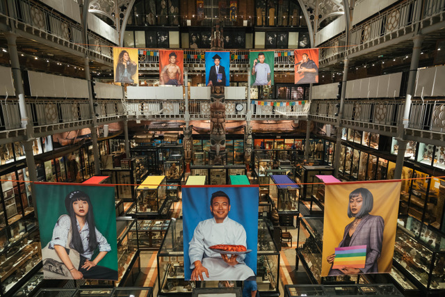 Performing Tibetan Identities