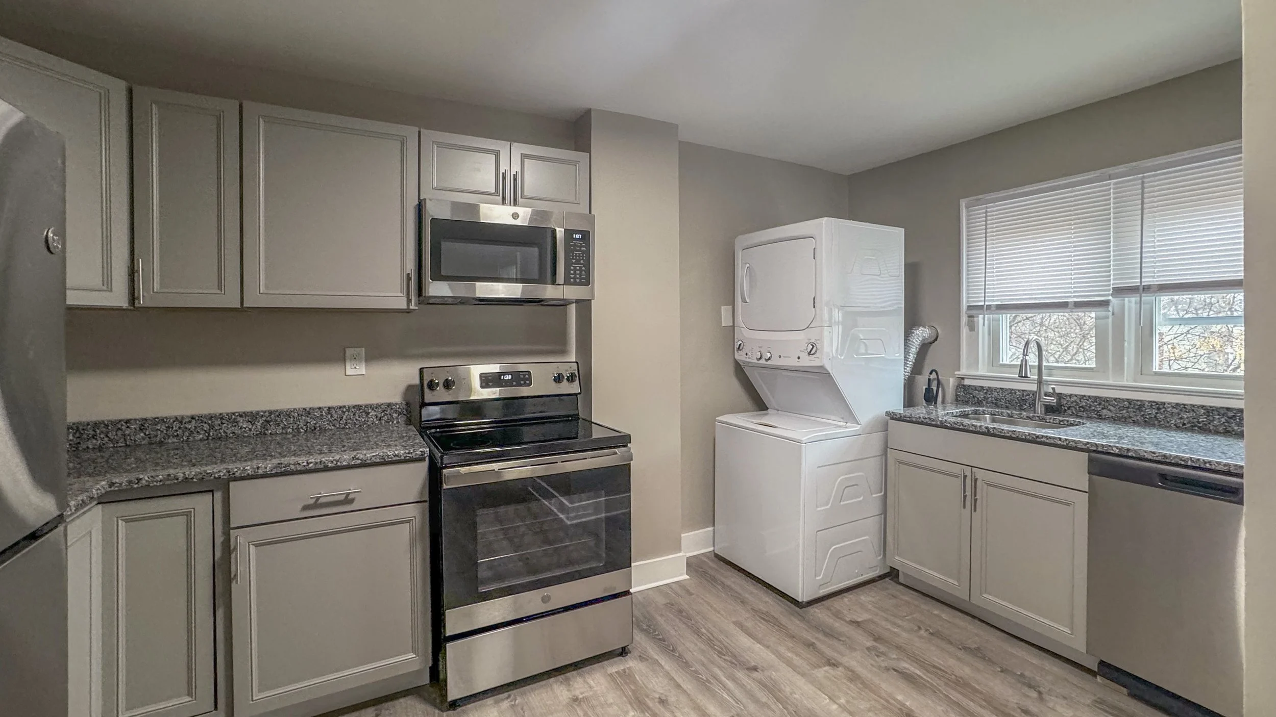 43 Kitchen Apt 2 - 2.jpg