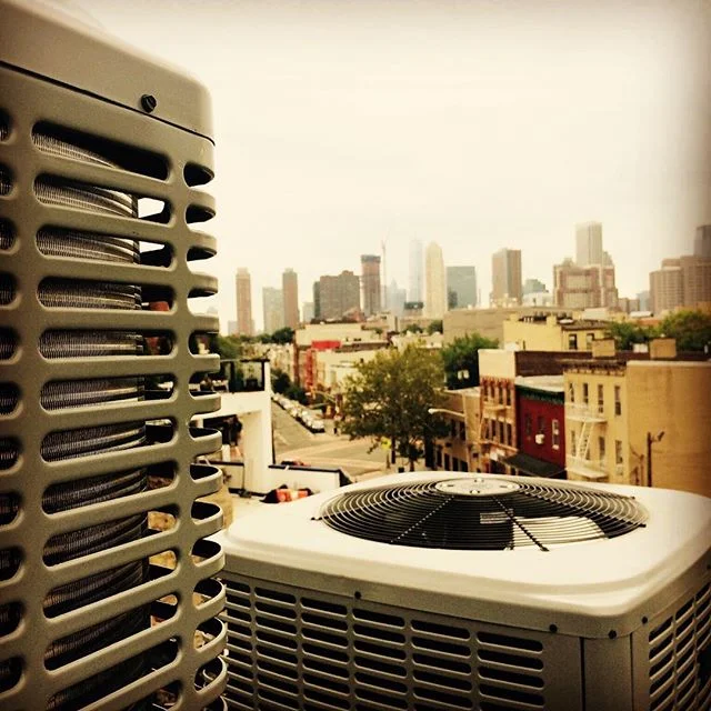 Roof Top Condenser 2
Big Apple View 
Jersey City, N.J.
#Lebessmechanicalcorp 
#hvaclife #skyline @joseph_poison @mitziandme 
@monotot