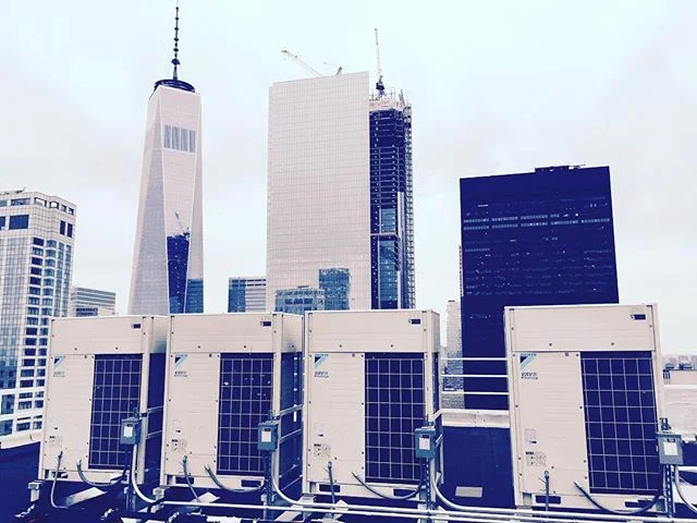 NYC Daikin Specialist. 33rd Floor Rooftop. Financial District. #lebessmechanicalcorp #Daikin #skyskape #freedomtower #wallstreet #mechanicalengineering #climatecontrol #architecturaldesign #hvaclife #hvactech
