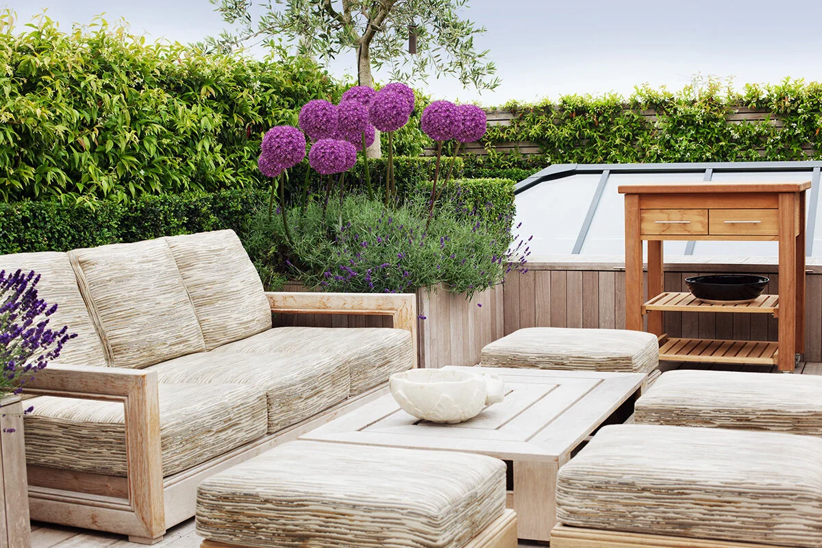 ROOF TERRACE GARDEN,