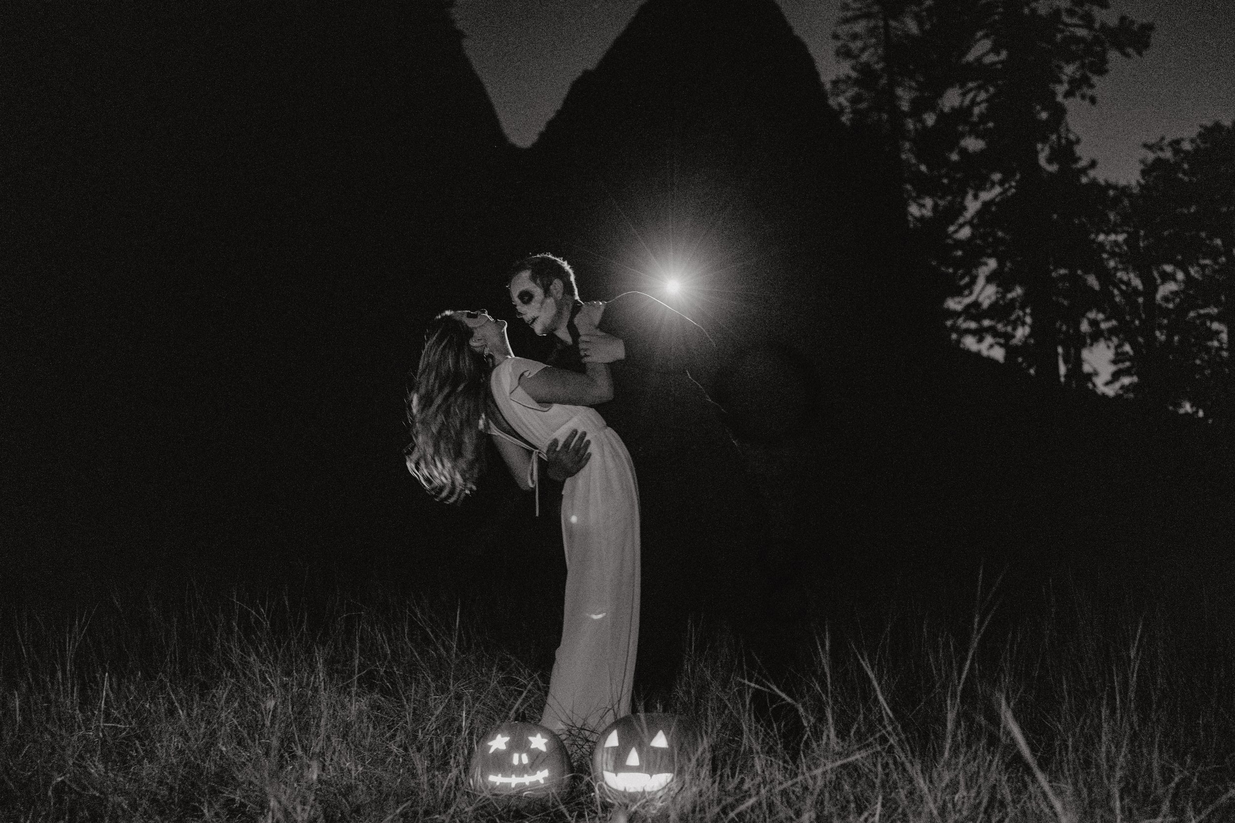 Halloween Couples Shoot- 03-12-01.jpg