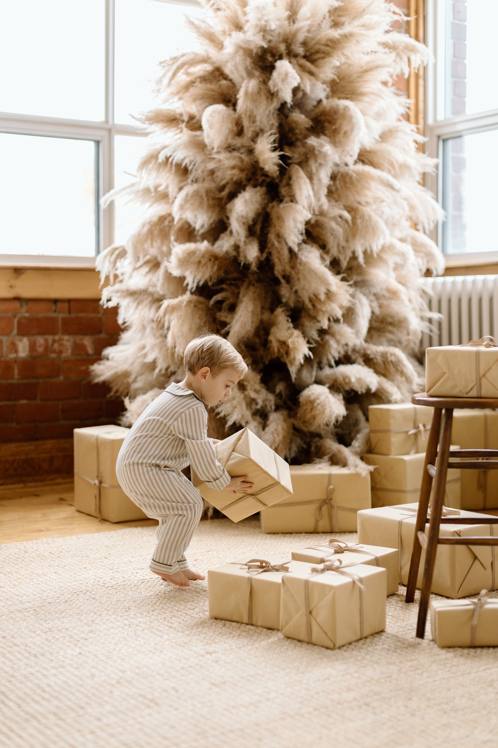 Elza Photographie_Rylee + Cru (Holiday 2024)-Web-2.jpg