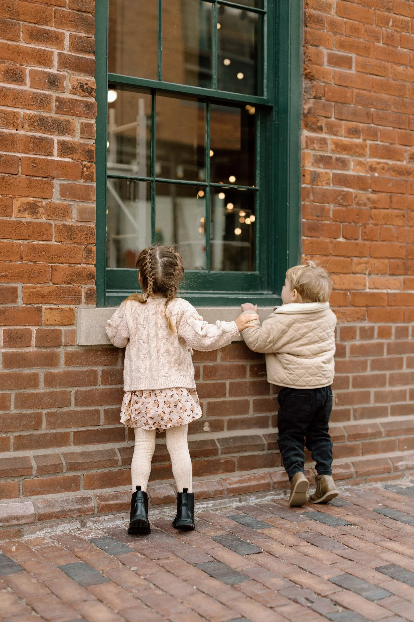 Elza Photographie_Rylee + Cru (Holiday 2024)-Web-55.jpg