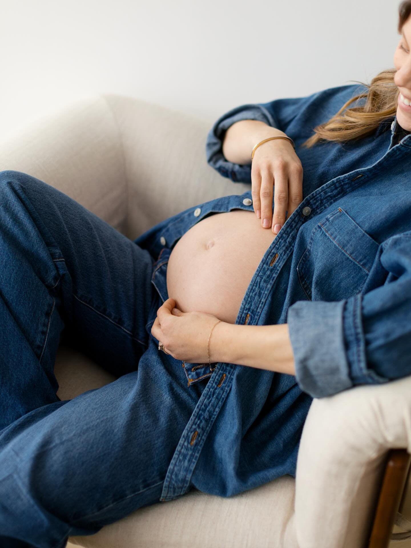 It is so special to see your sister become a mother for the third time. She truly is such an inspiration, and she truly GLOWS through every season of motherhood!!! I cannot wait to meet that sweet baby boy! 🫶🏻