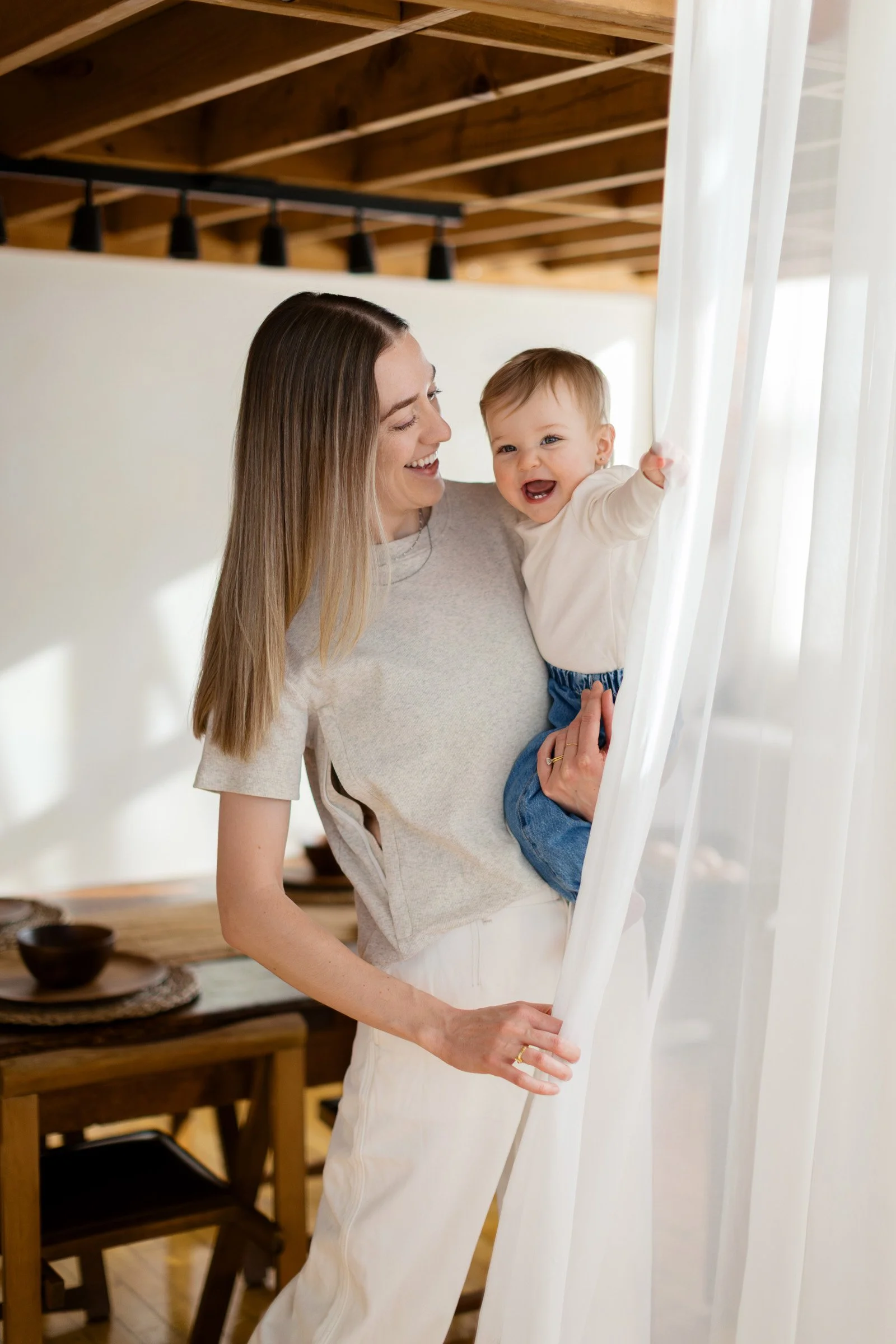 Elza Photographie_Elona Maternite (Jan. 2026)-Web-11.jpg