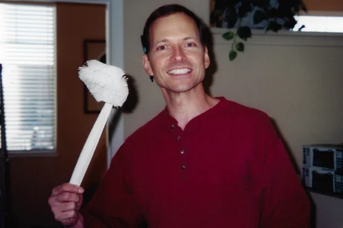 This is how Dr. Albertoni used to get his "Mr. Clean" smile!