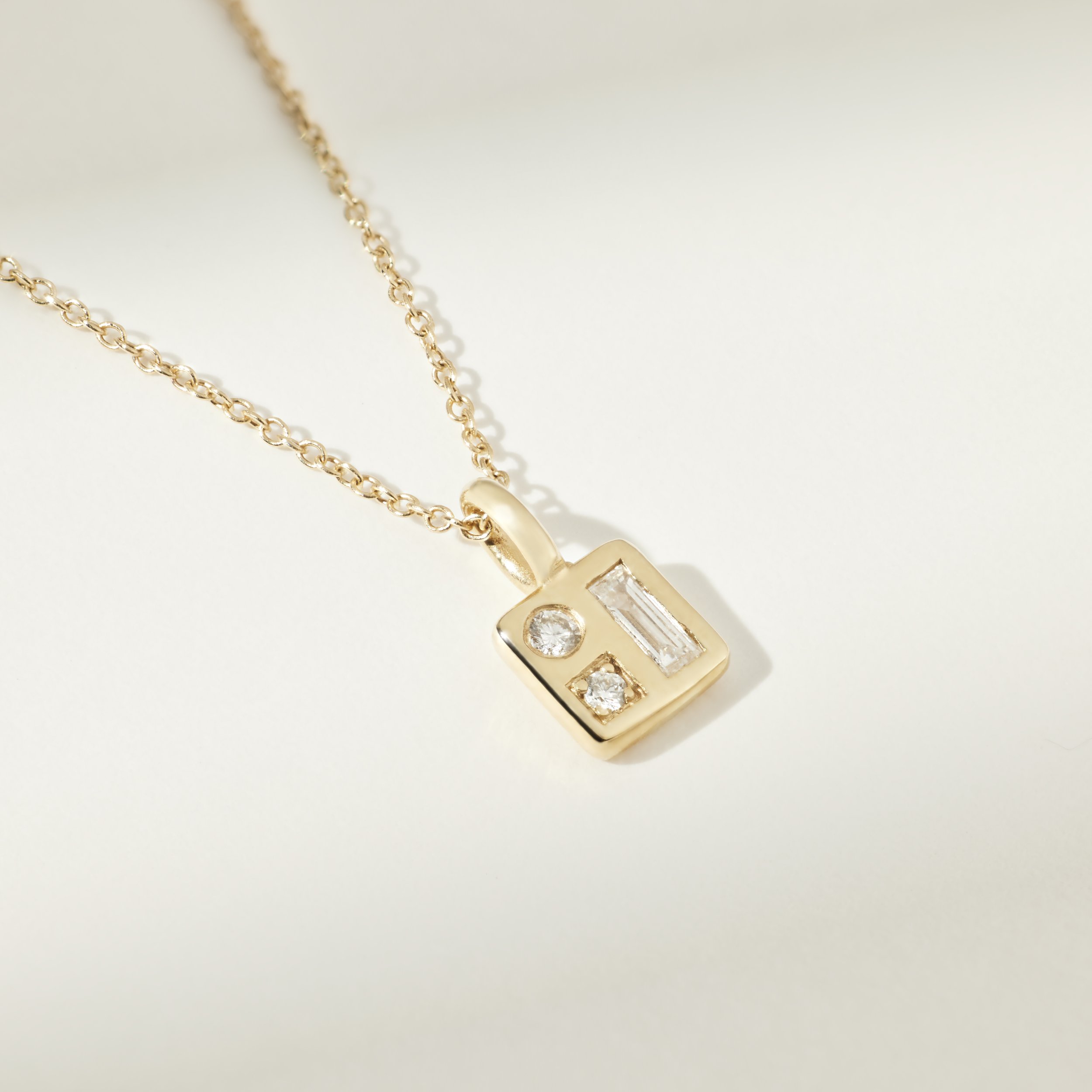 CID_rusty_test_necklace_1.jpg