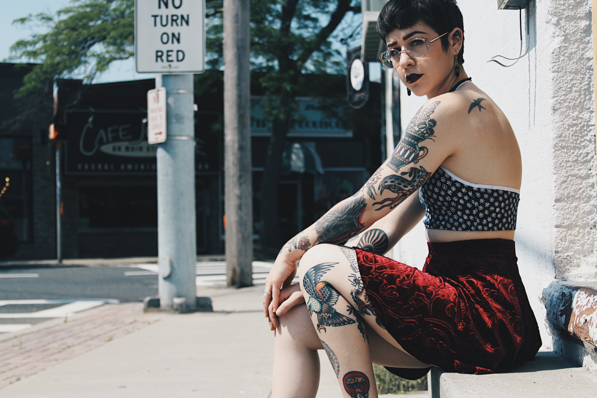 Brian Keith Thompson, Popsugar, tattoos