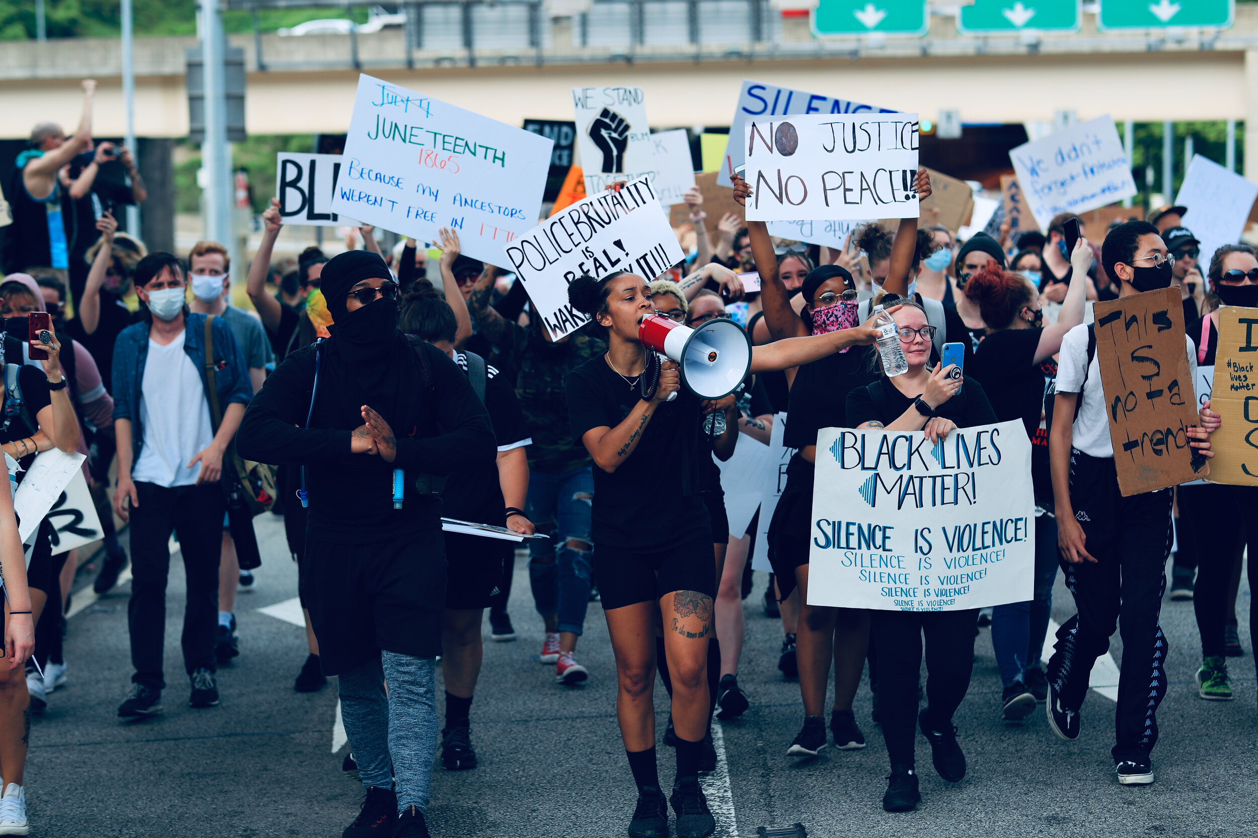 Pittsburgh Protest Peaceful Protests in Pittsburgh grow to 600 people, led by Activist ...