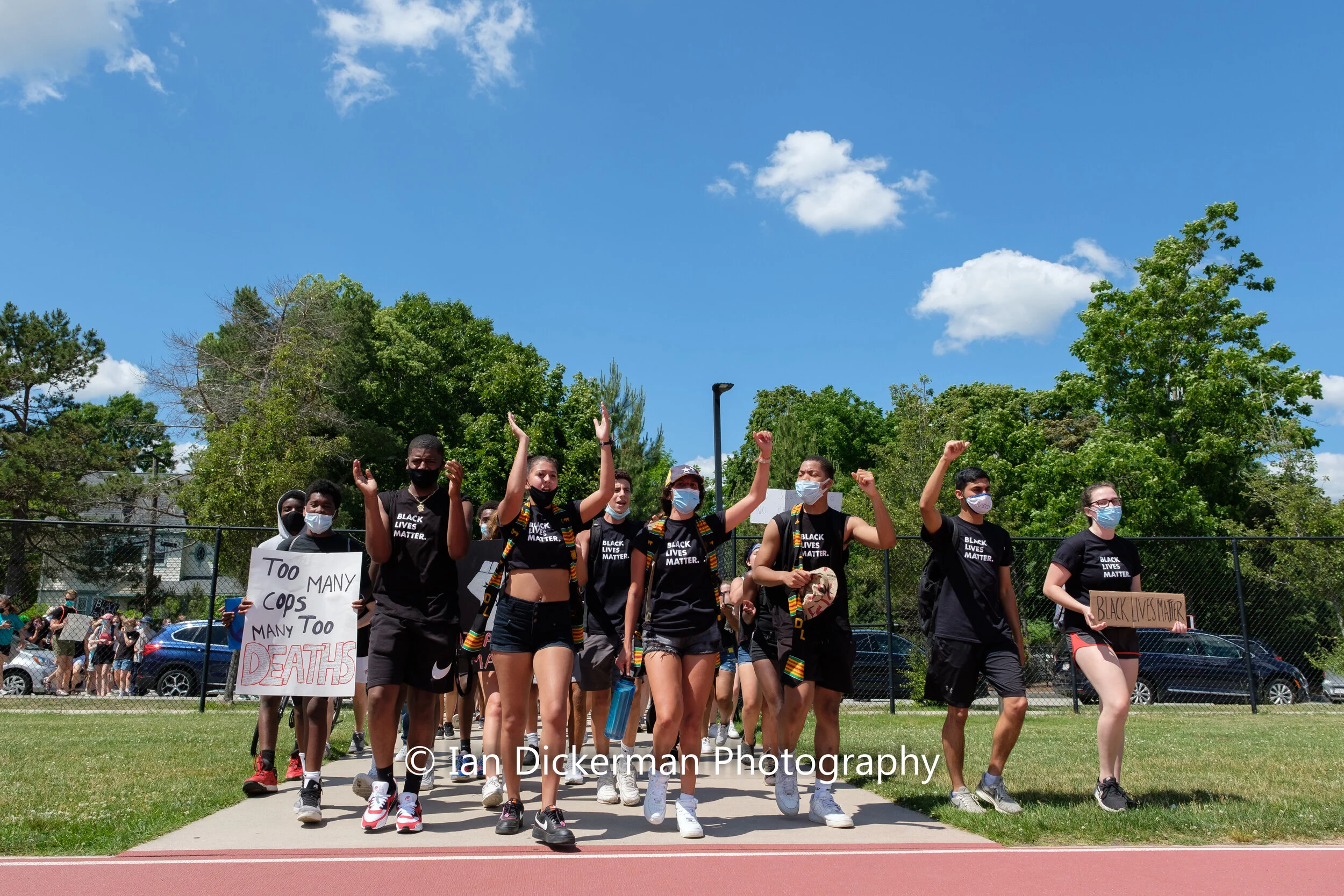High School Students Lead March of 500 People to Protest for a Better Community